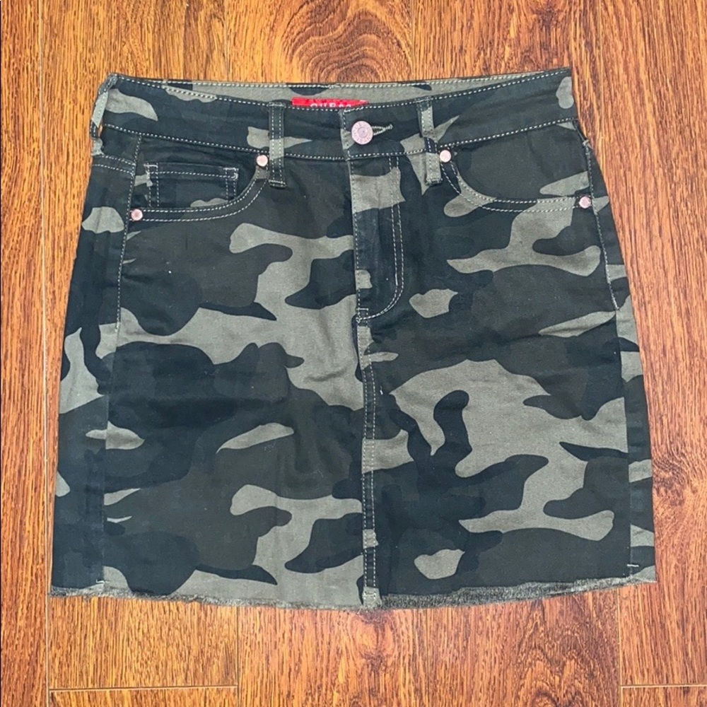 GUESS ARMY MINI SKIRT
